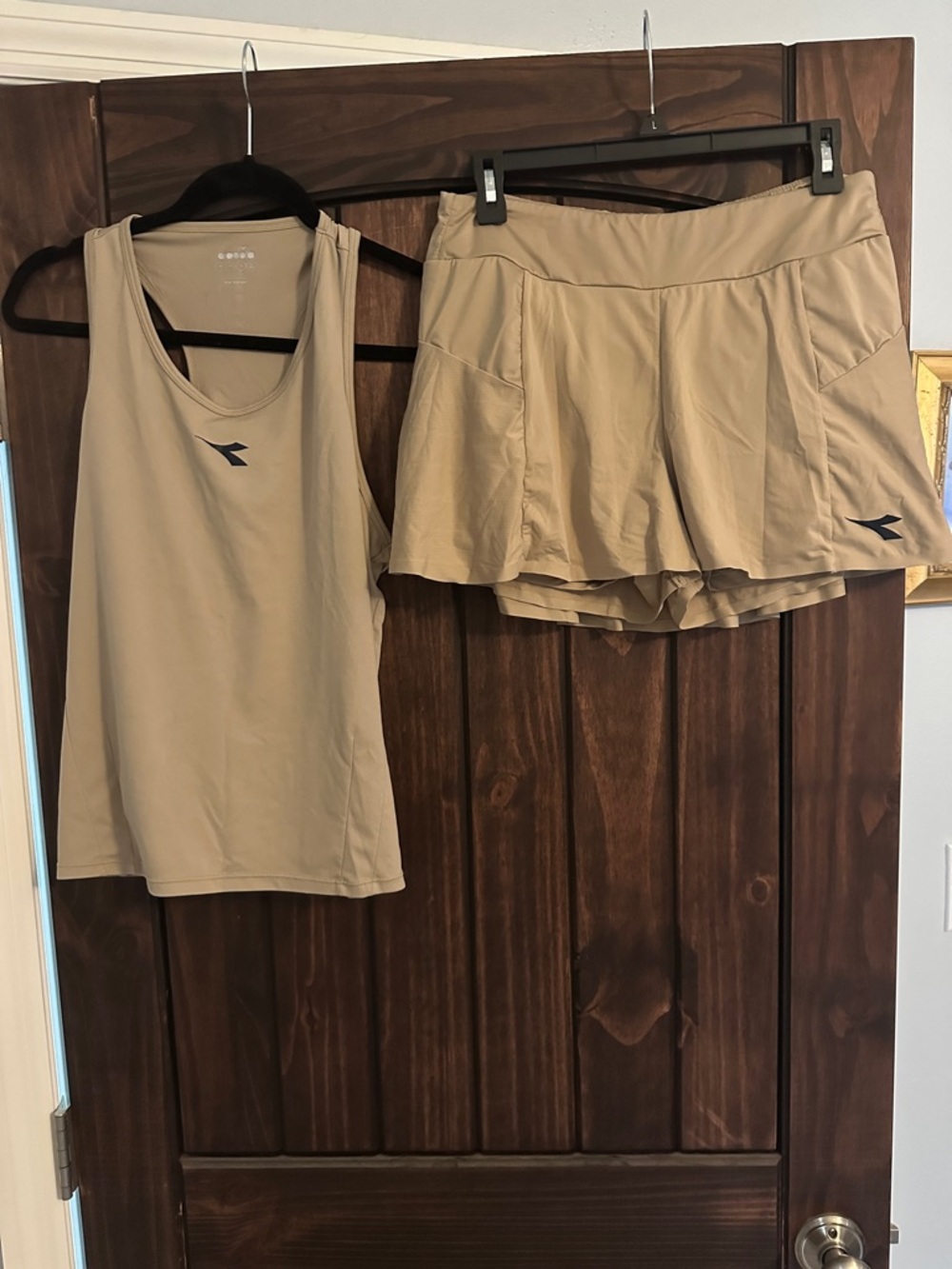 Diadora Beige Athletic Tank Top and Skort Set